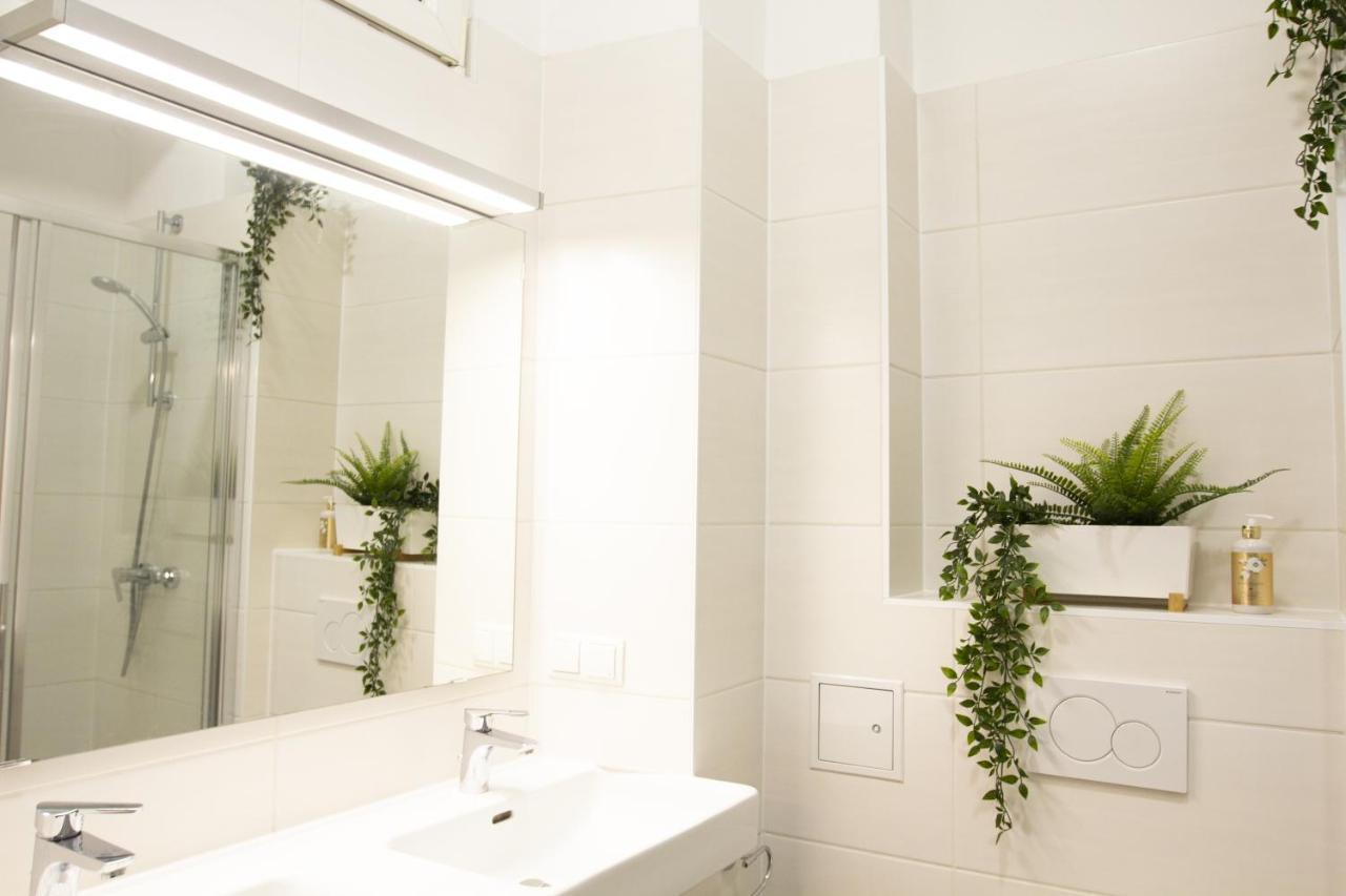 Central Modern Garden-Apartment Next To Belvedere Palace Виена Екстериор снимка